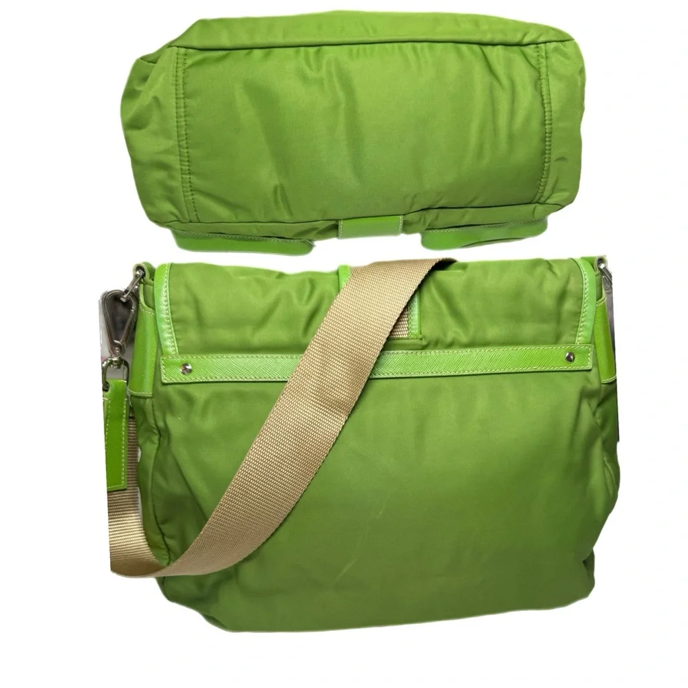 Prada Vintage 2000’s Authentic Large Tessuto Buckle Cargo Shoulder Bag Green - Picture 9 of 10